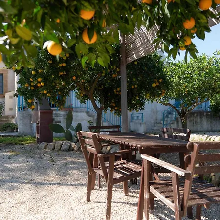 Casa vacanze Casale Scirbia